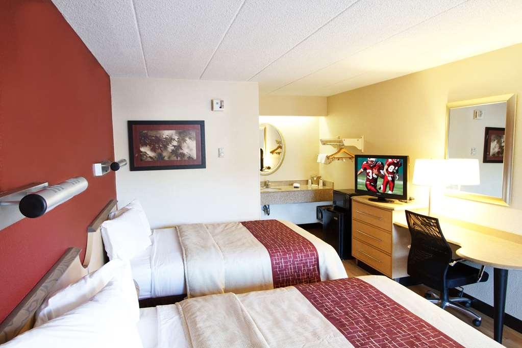 Red Roof Inn Durham - Triangle Park Room photo